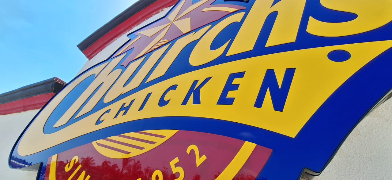 Letrero Richis Chicken